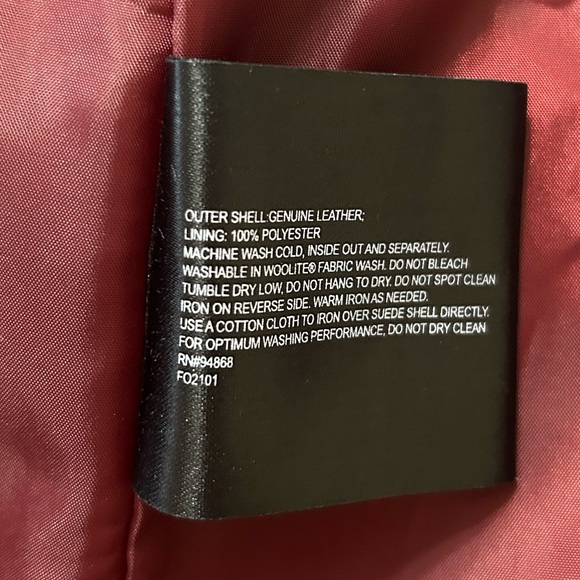 B By Bernardo Long Suede Maroon Coat - Picture 11 of 11